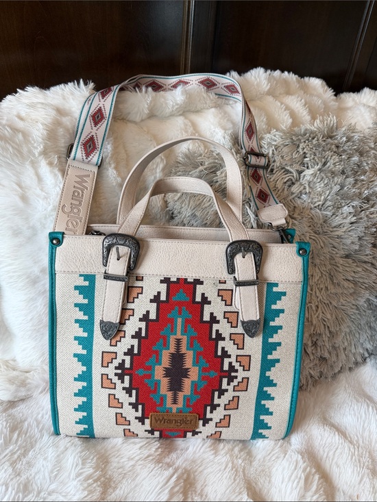 Wrangler Handbags - Wrangler Cream, Teal & Red Southwestern aztec print Satchel